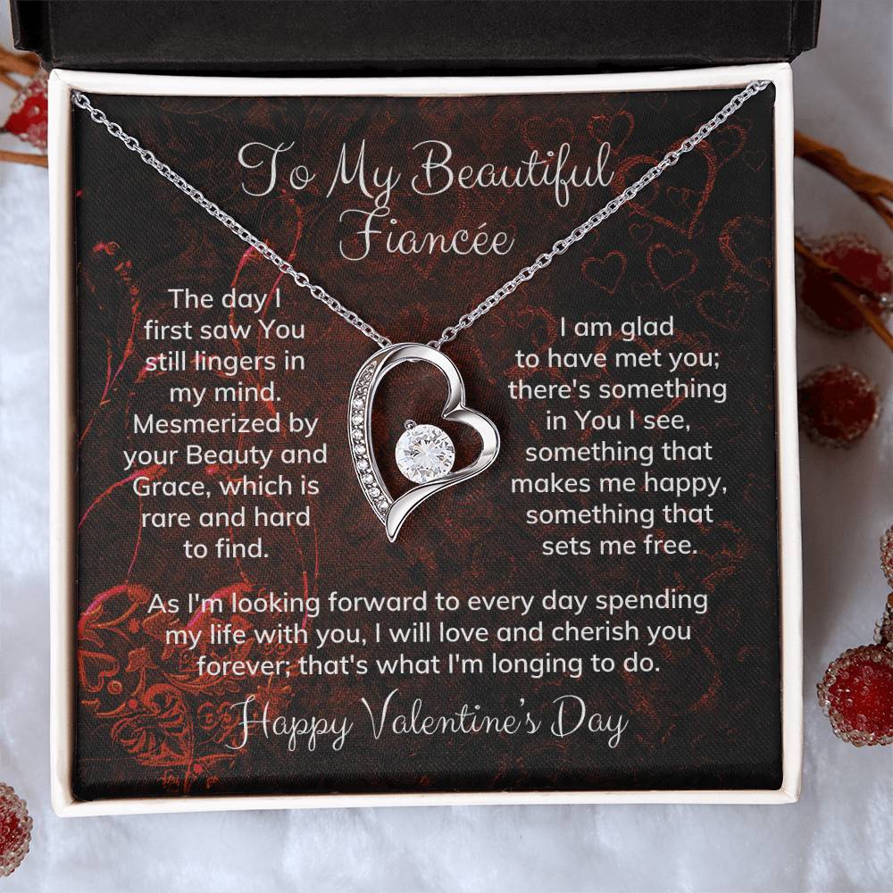 To My Beautiful Fiancée Alluring Beauty Necklace Heart Shaped Message Card