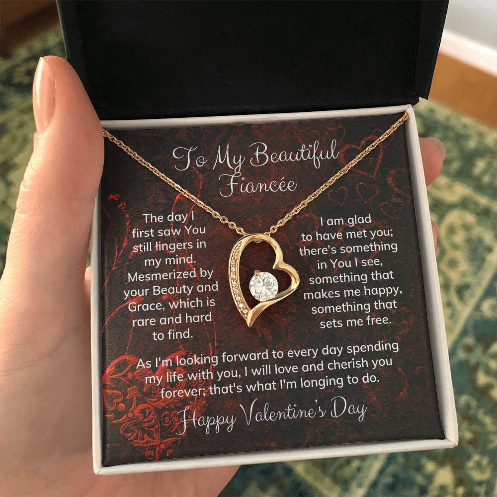 To My Beautiful Fiancée Alluring Beauty Necklace Heart Shaped Message Card